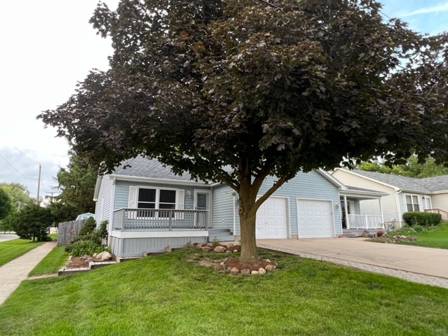 603 Willow Street, Maple Park, IL