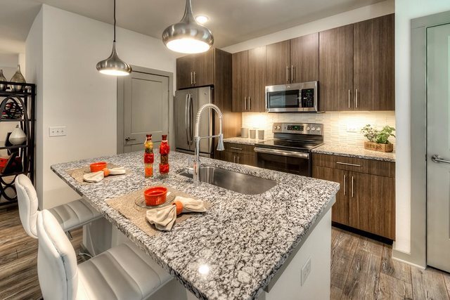 660 E Algonquin Road #5101, Schaumburg, IL