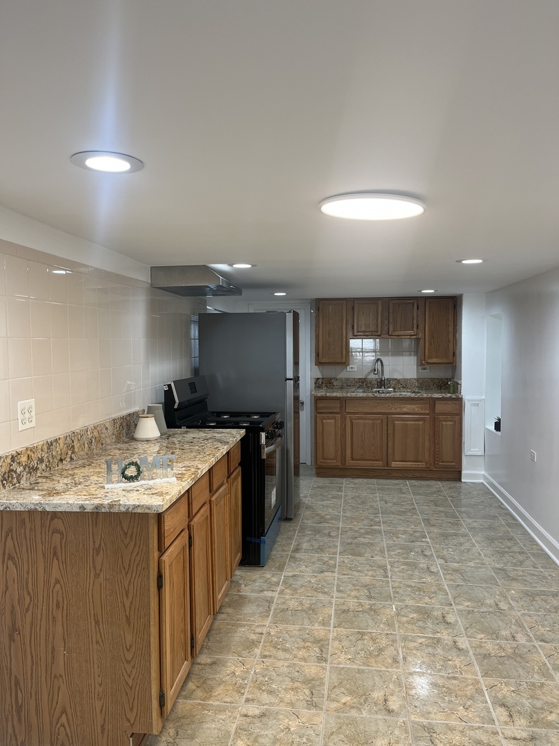 3129 N st louis Avenue #G, Chicago, IL