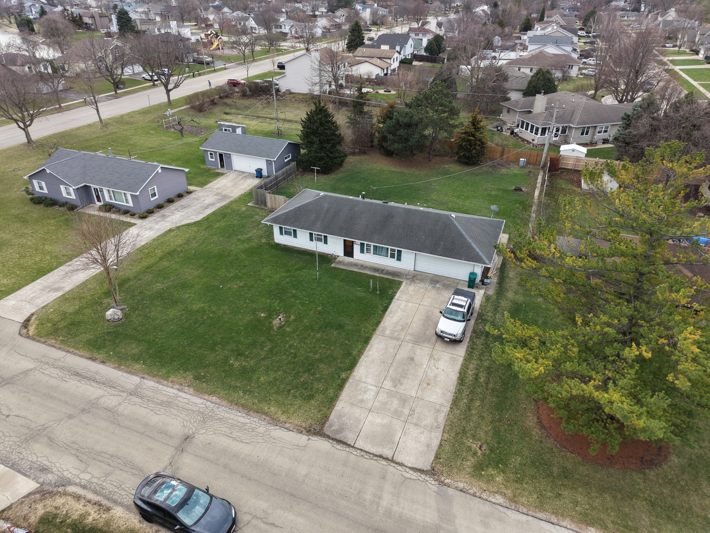 3002 Harris Drive, Joliet, IL