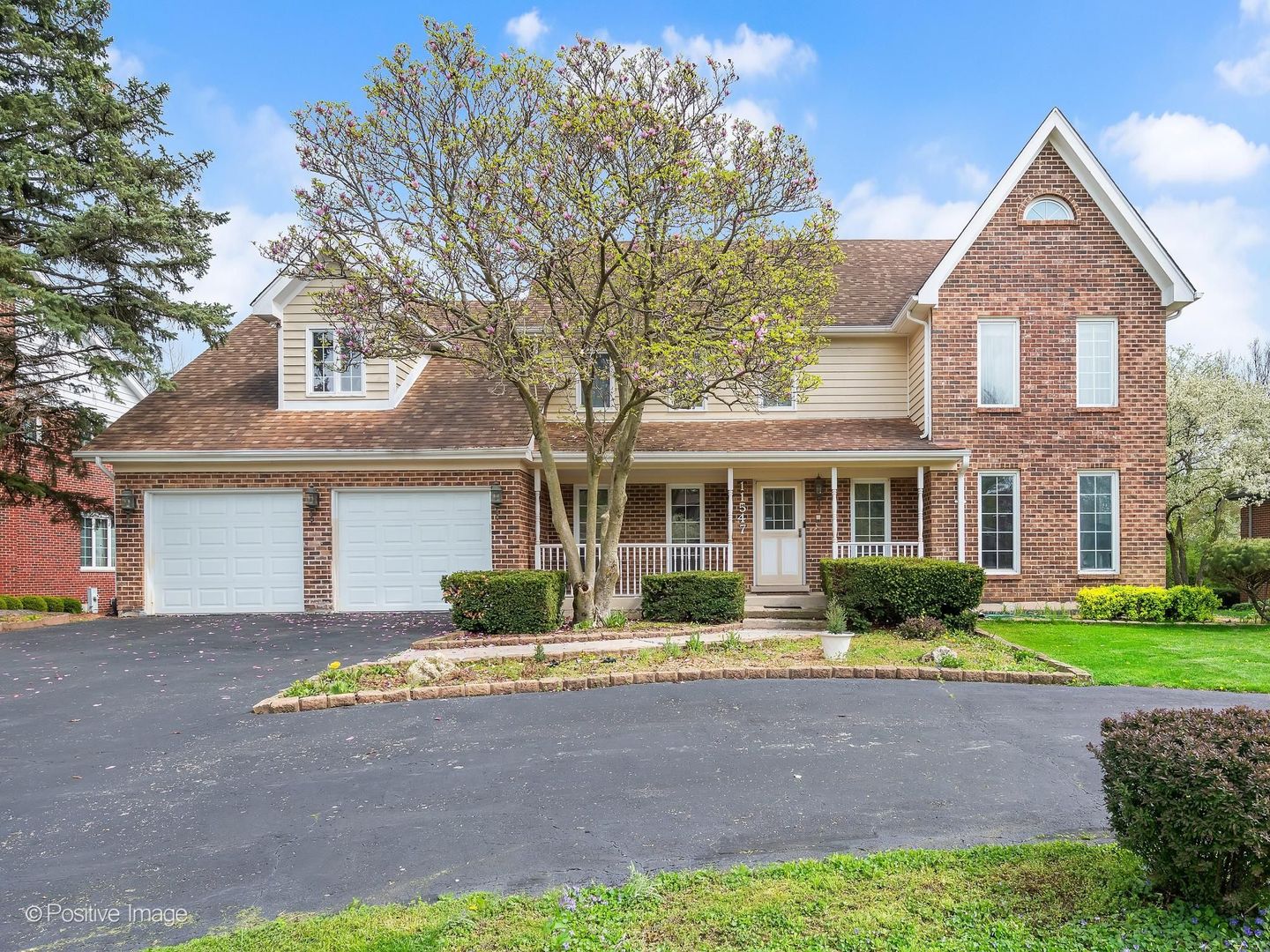 11547 Burr Oak Lane, Burr Ridge, IL