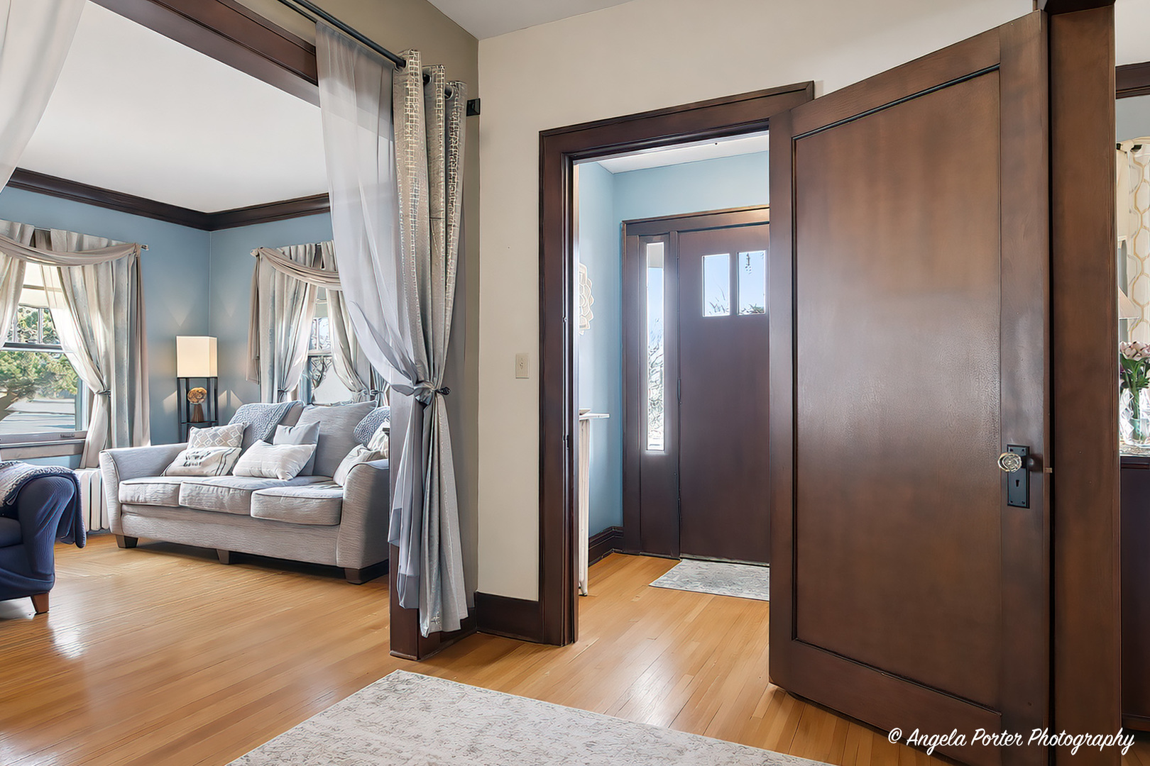 1311 N Richmond Road, McHenry, IL