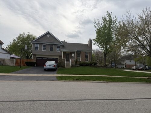 2101 Camden Lane, Hanover Park, IL