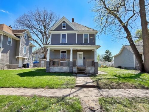 503 W 17th Street, Davenport, IA