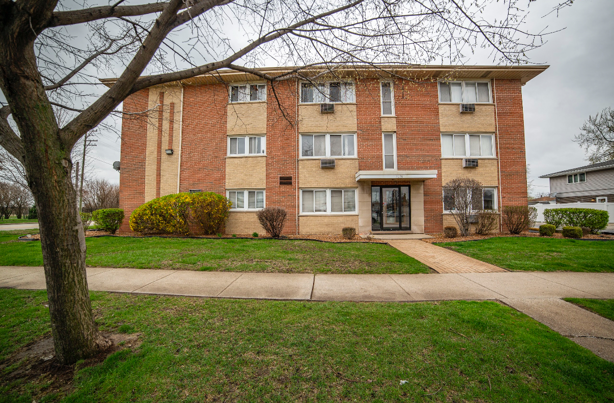 11036 S Kenneth Avenue #1, Oak Lawn, IL