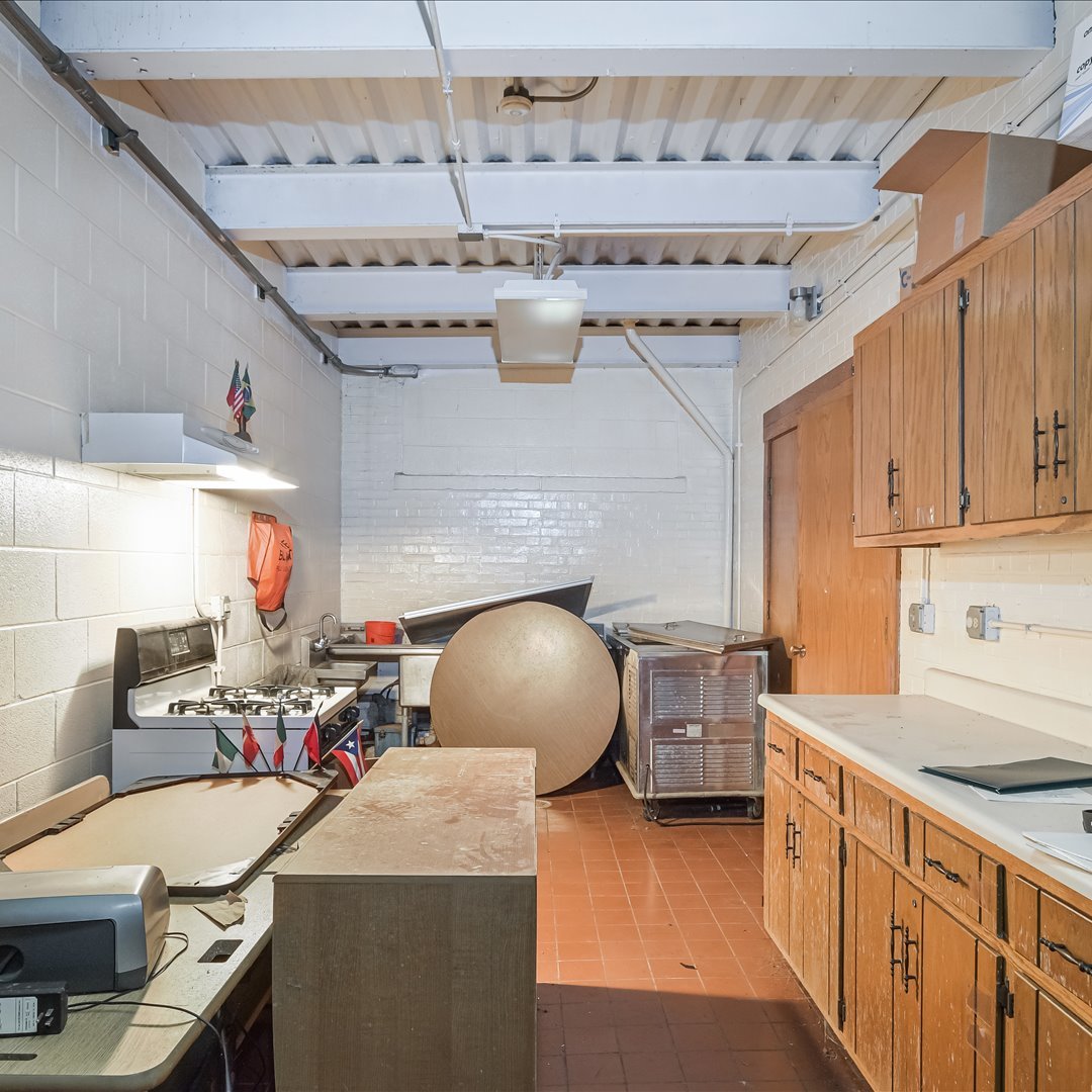 8231 S South Shore Drive, Chicago, IL