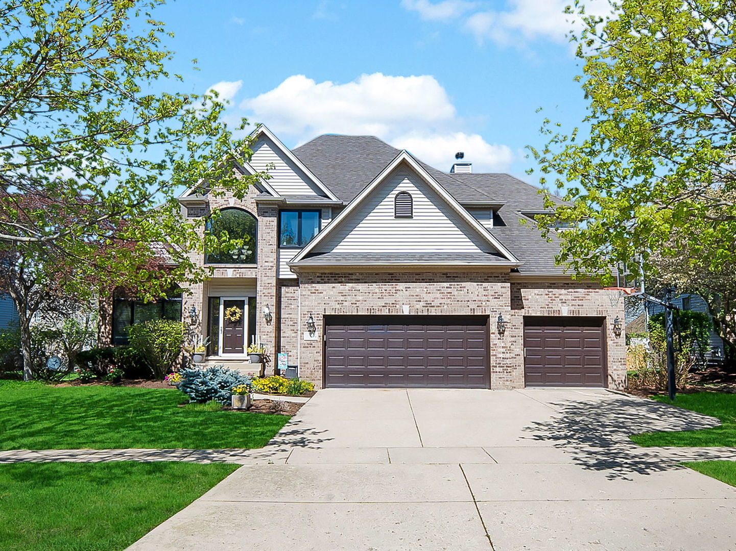 534 Terrace Lane, South Elgin, IL