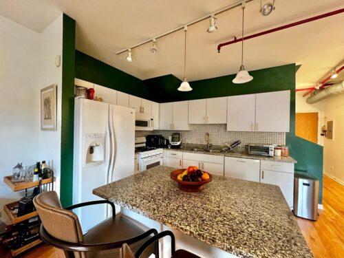 1834 Ridge Avenue #101, Evanston, IL