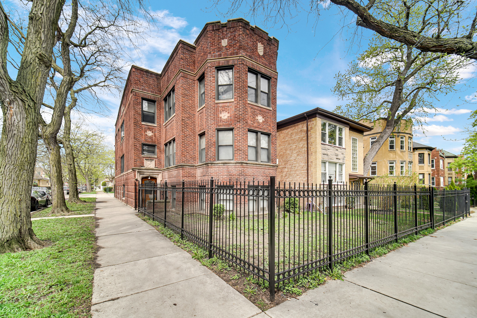 5000 N Ridgeway Avenue, Chicago, IL