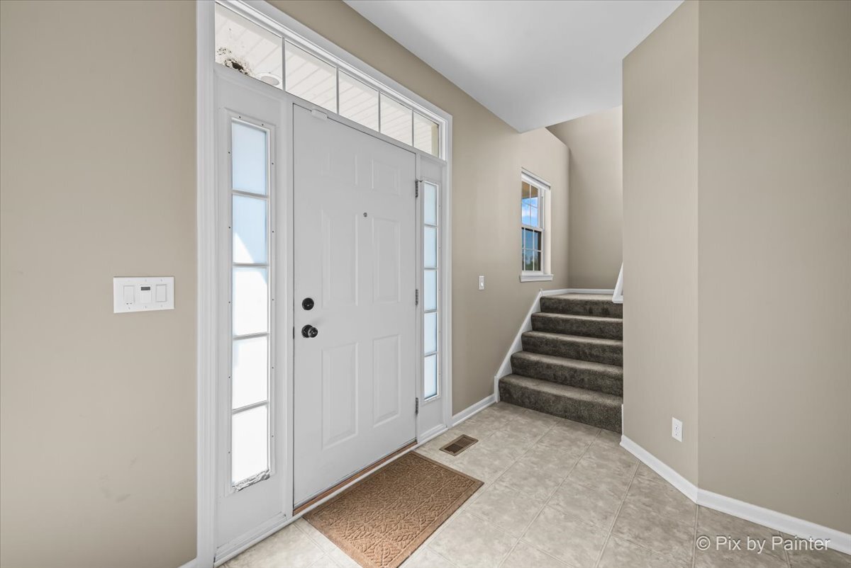 607 Stearn Drive, Genoa, IL