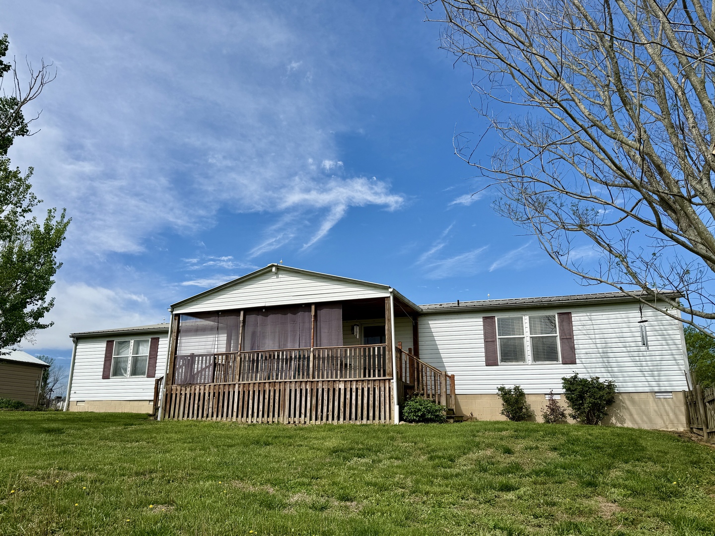 2025 Central Hill Road, Grantsburg, IL