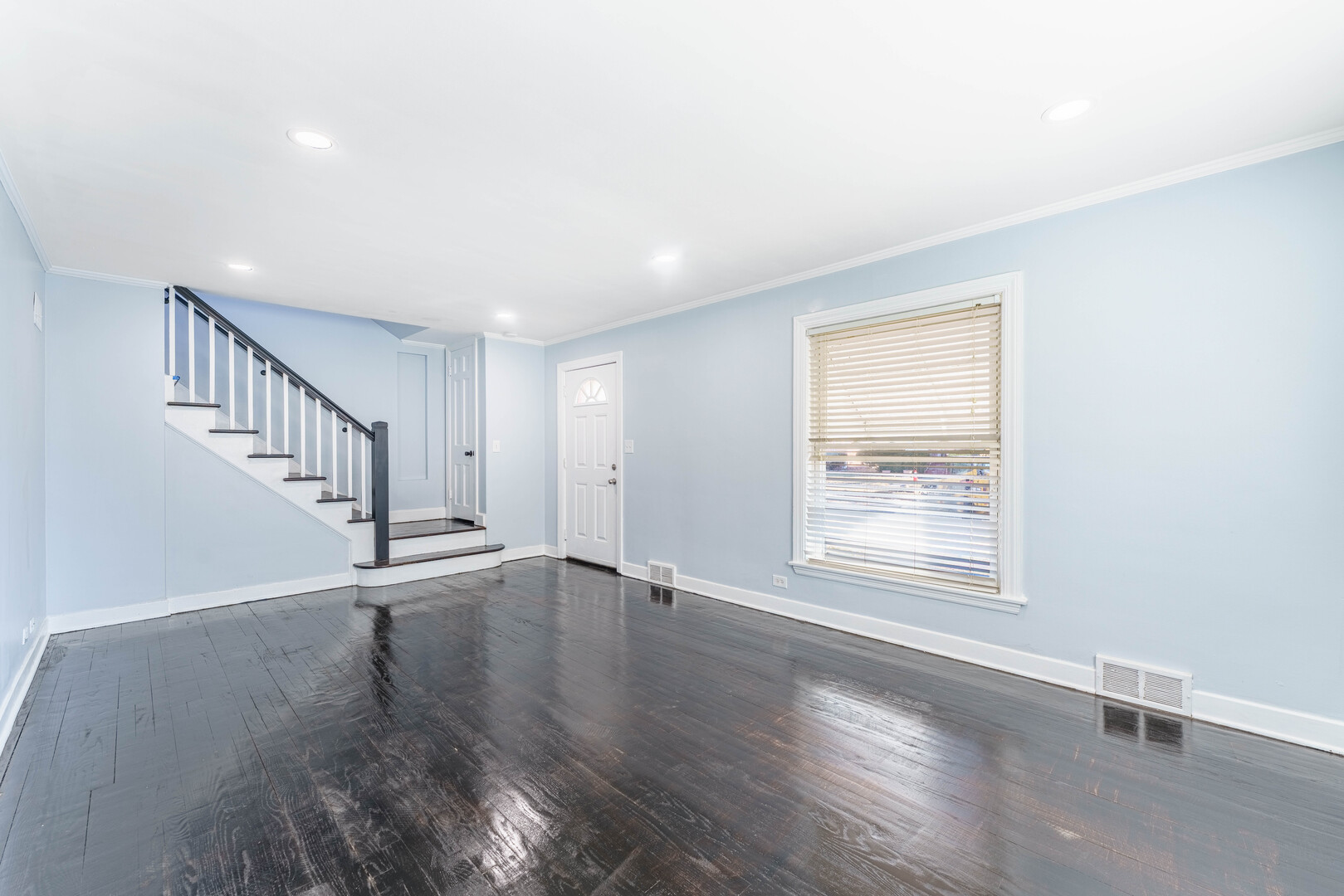 2116 S 21st Avenue, Broadview, IL