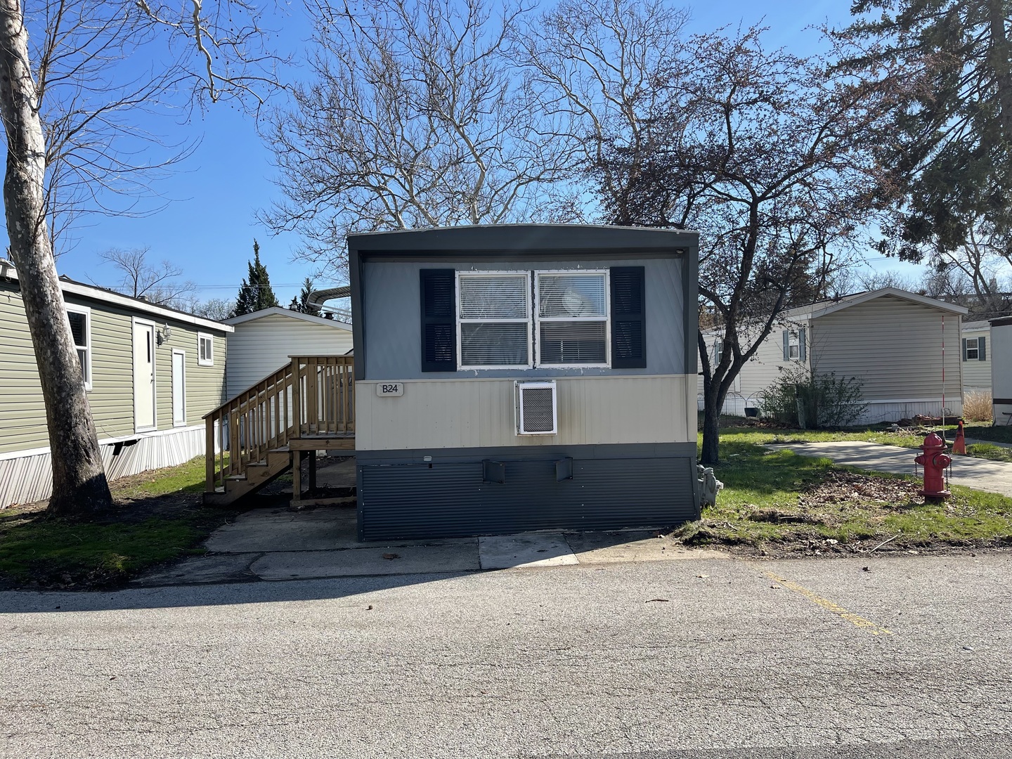 2993 Curtis Street #B24, Des Plaines, IL