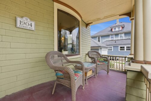 12 Rugby Place, Elgin, IL