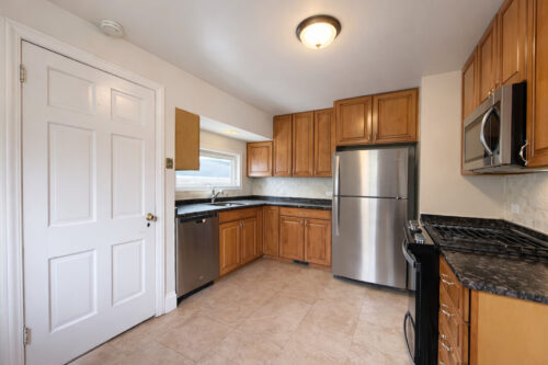 400 Lindley Avenue, Westmont, IL