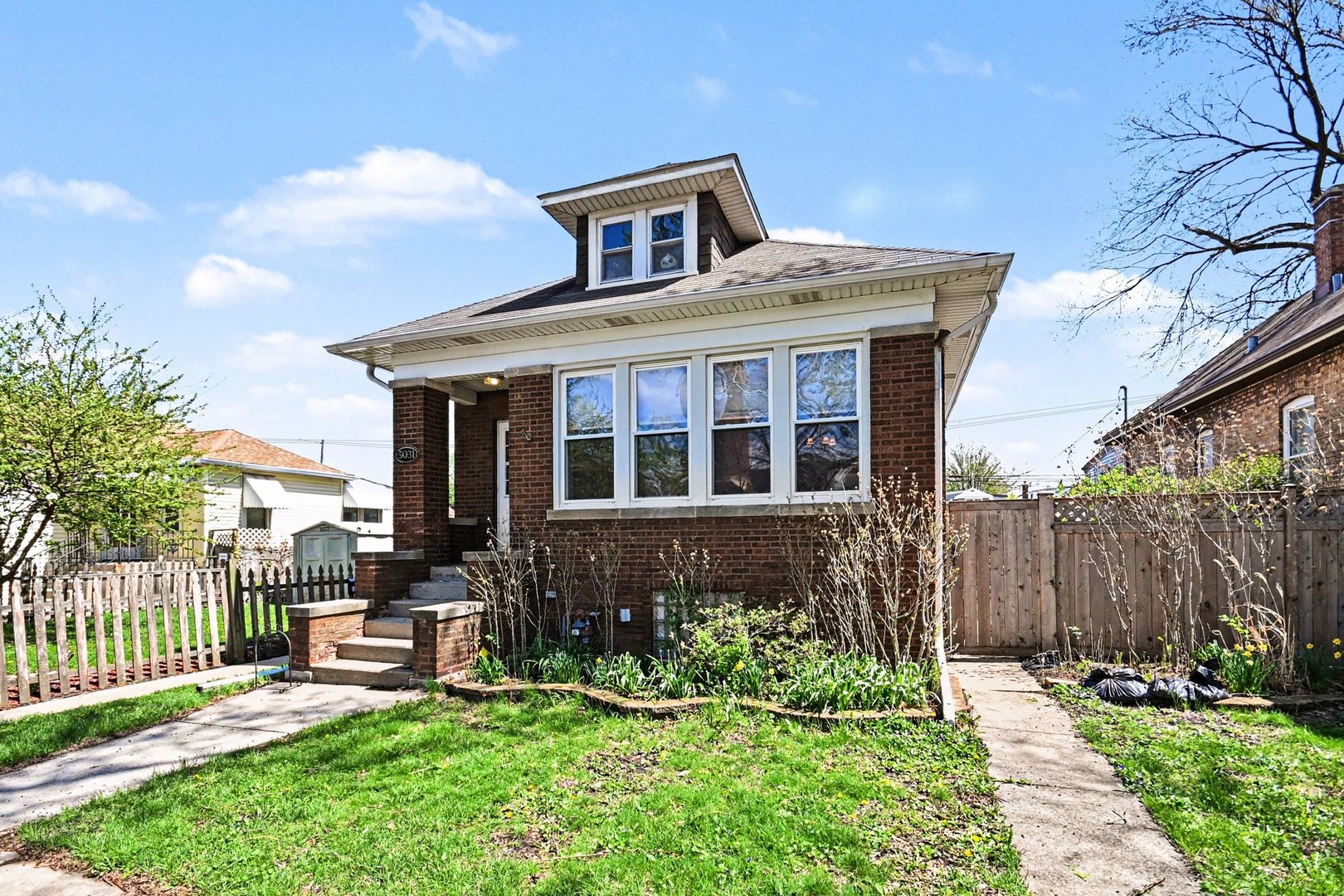 5031 N Kostner Avenue, Chicago, IL