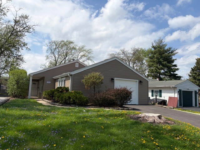 17312 Poe Avenue, Hazel Crest, IL