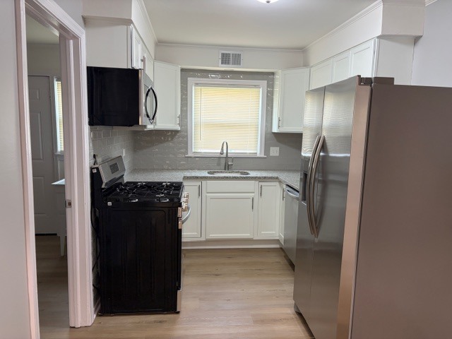 17312 Poe Avenue, Hazel Crest, IL