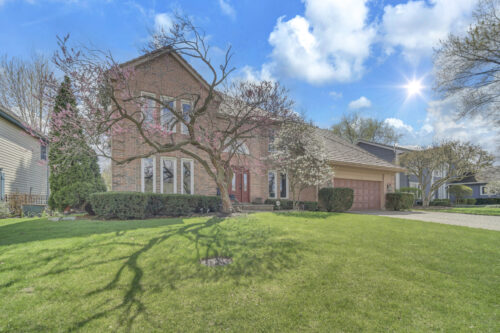 1113 Loyola Drive, Libertyville, IL