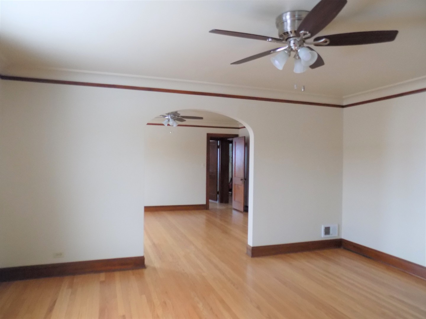 328 Green Bay Road #1, Highwood, IL