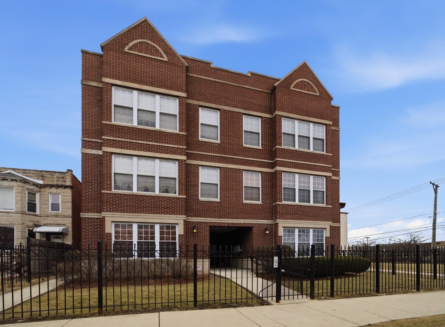 25 N Menard Avenue #2S, Chicago, IL