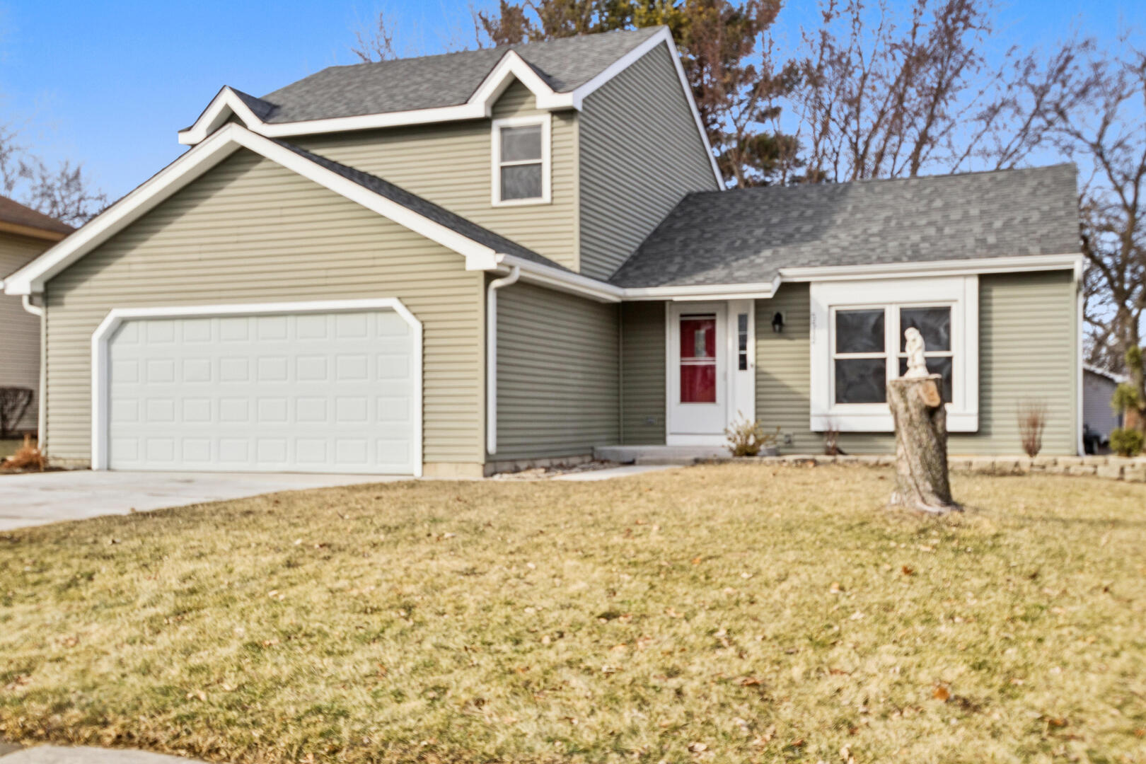 5512 Abbey Drive, McHenry, IL