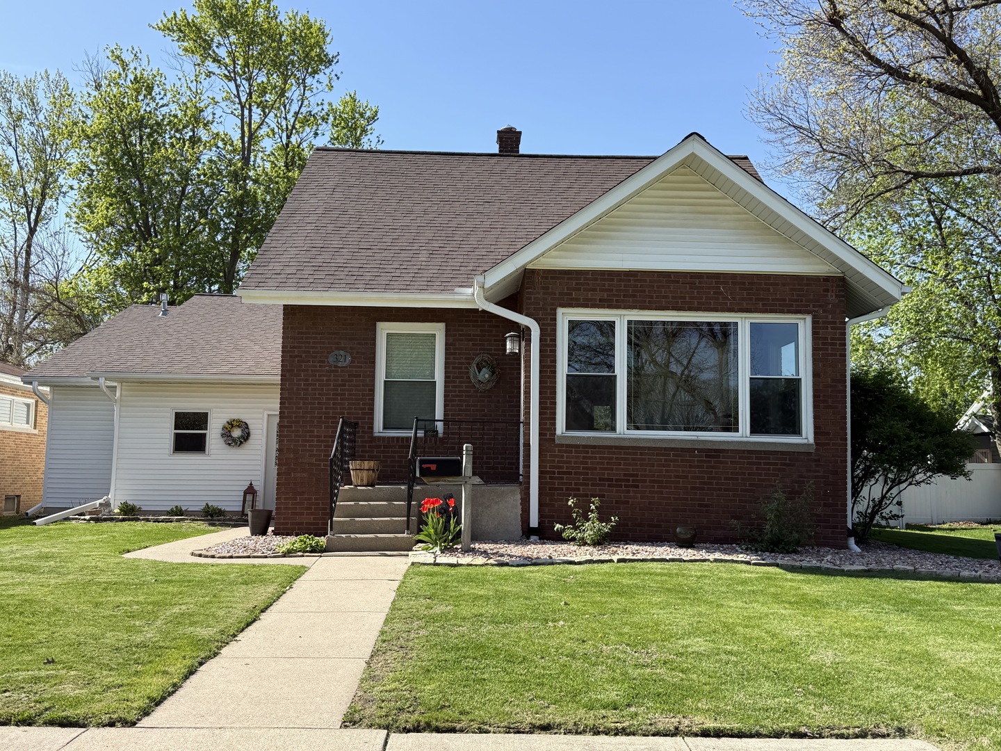 321 W South Street, Dwight, IL