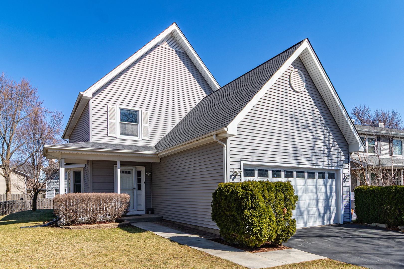 1577 Pinetree Drive, Gurnee, IL