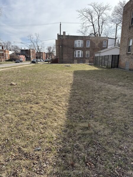 201 E 70th Street, Chicago, IL