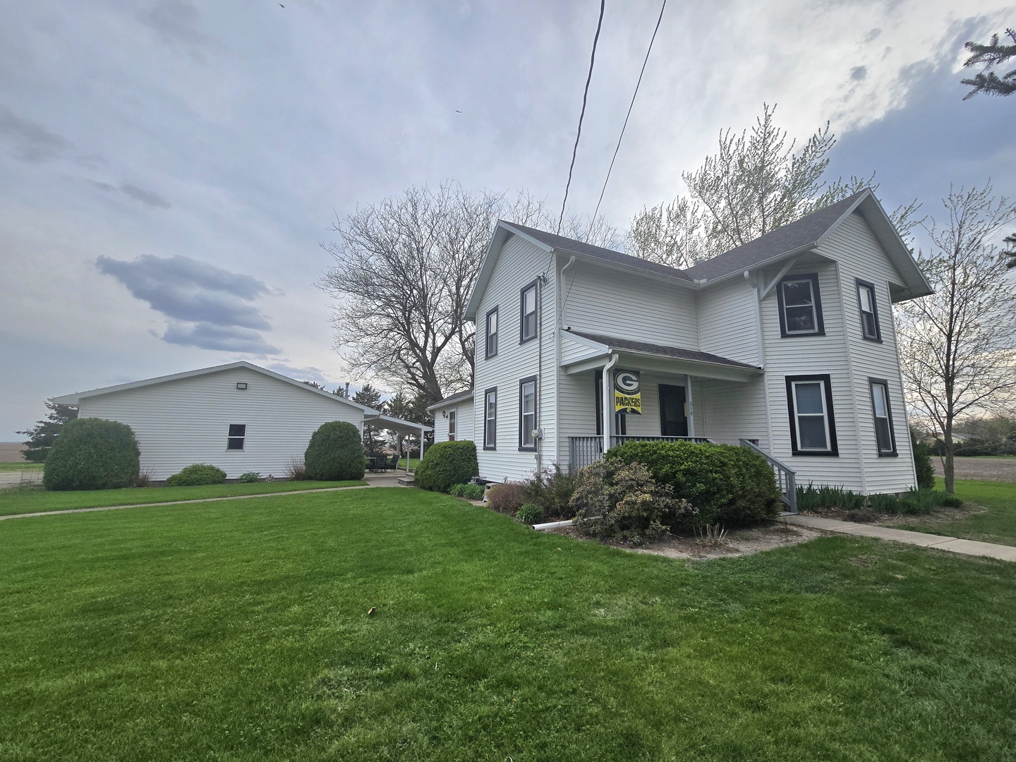 610 E Main Street, Ashkum, IL