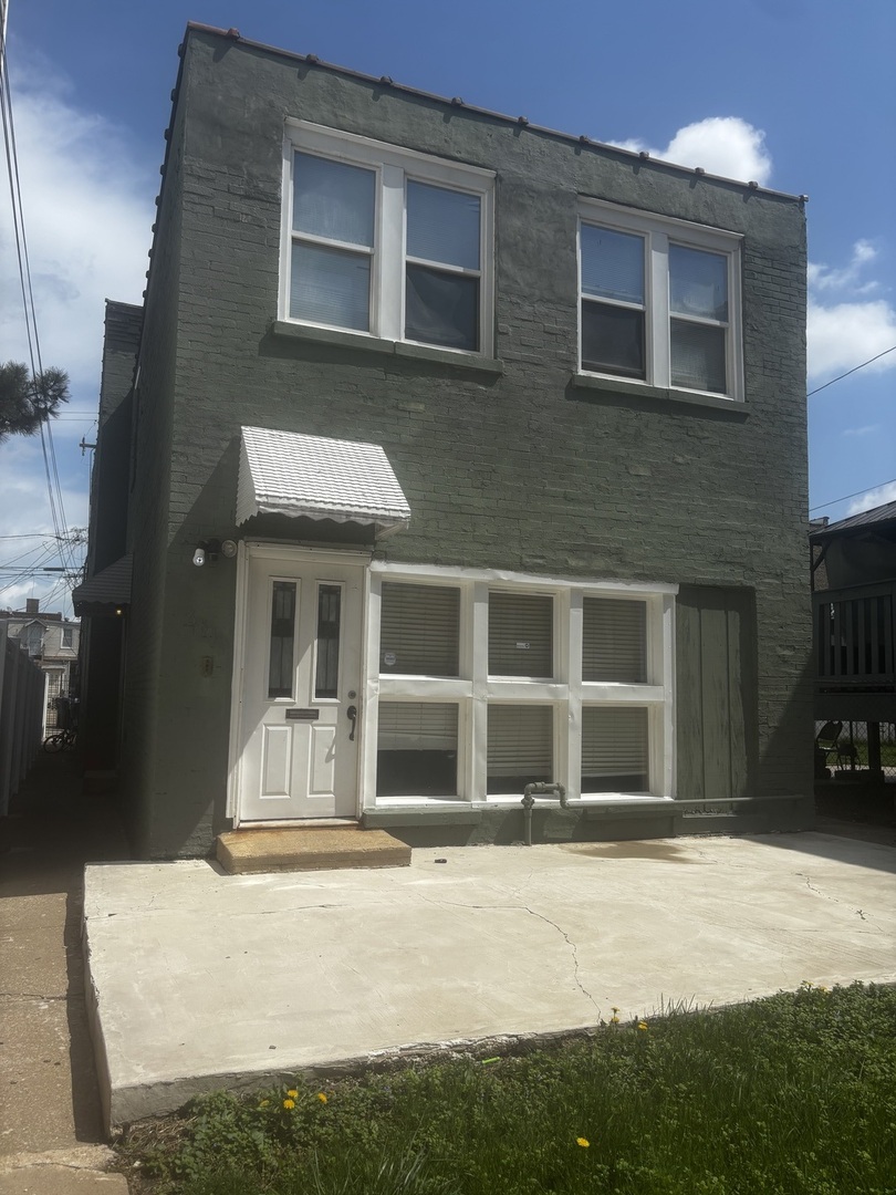 6813 S Wabash Avenue, Chicago, IL