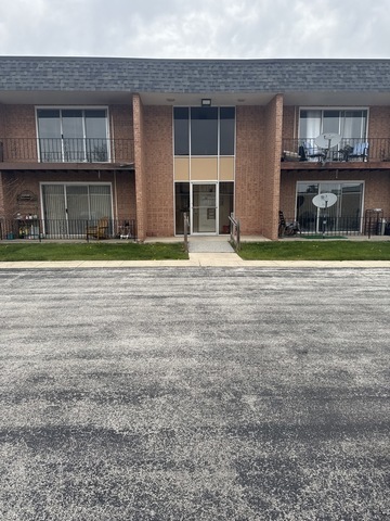 18340 CHERRY CREEK Drive #7, Homewood, IL