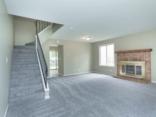 1227 Andover Circle, Aurora, IL