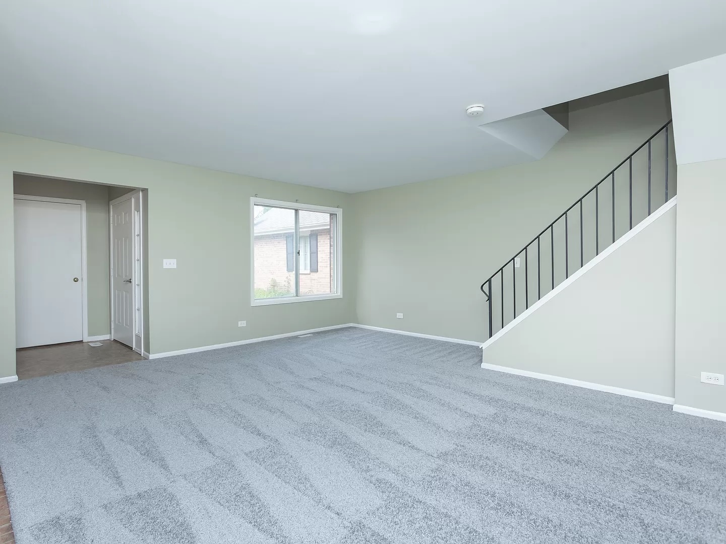 1227 Andover Circle, Aurora, IL