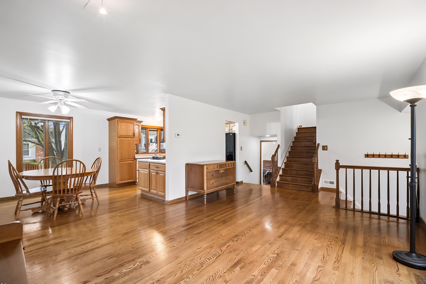 252 Ewell Court, Bartlett, IL