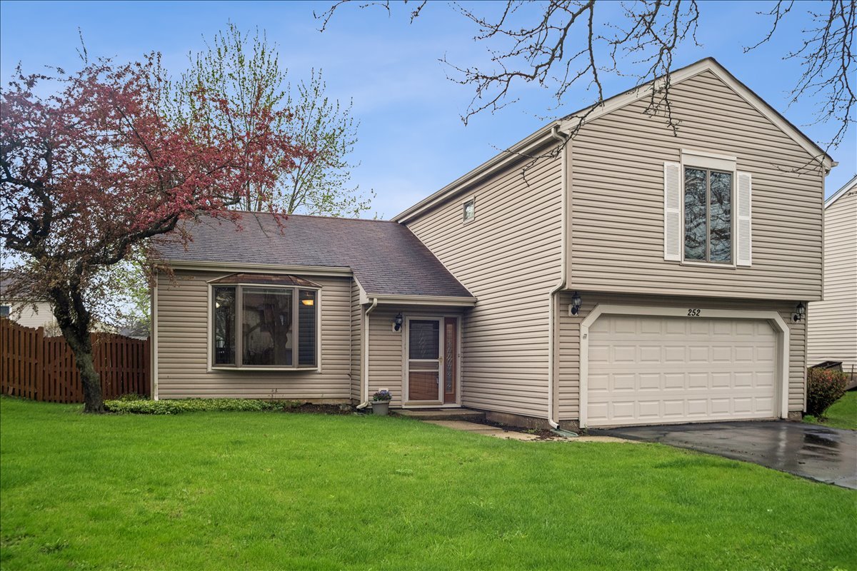 252 Ewell Court, Bartlett, IL