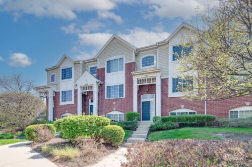 154 Morgans Gate Drive, Wood Dale, IL