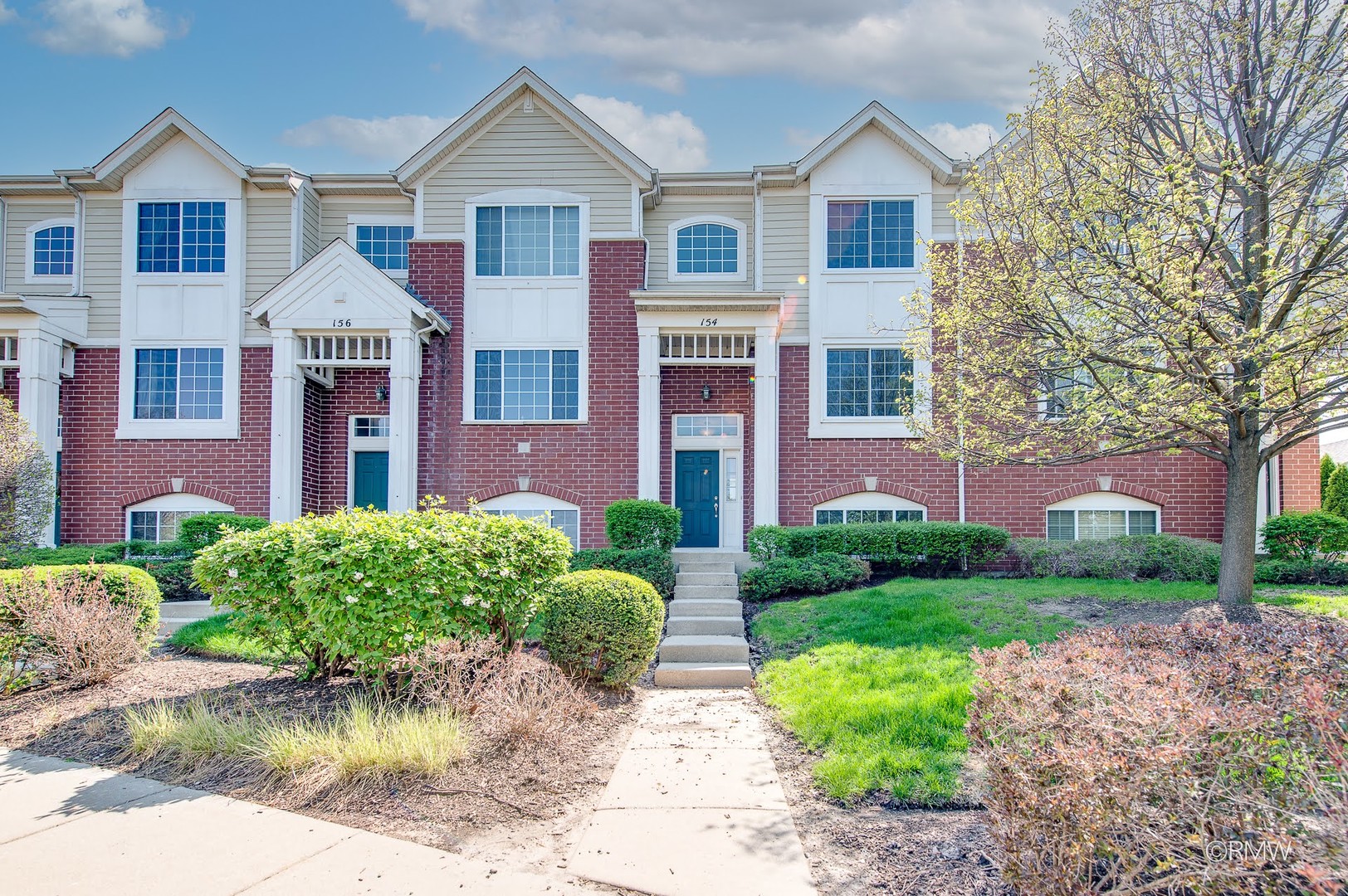 154 Morgans Gate Drive, Wood Dale, IL