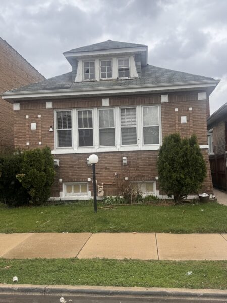 8237 S Loomis Boulevard, Chicago, IL
