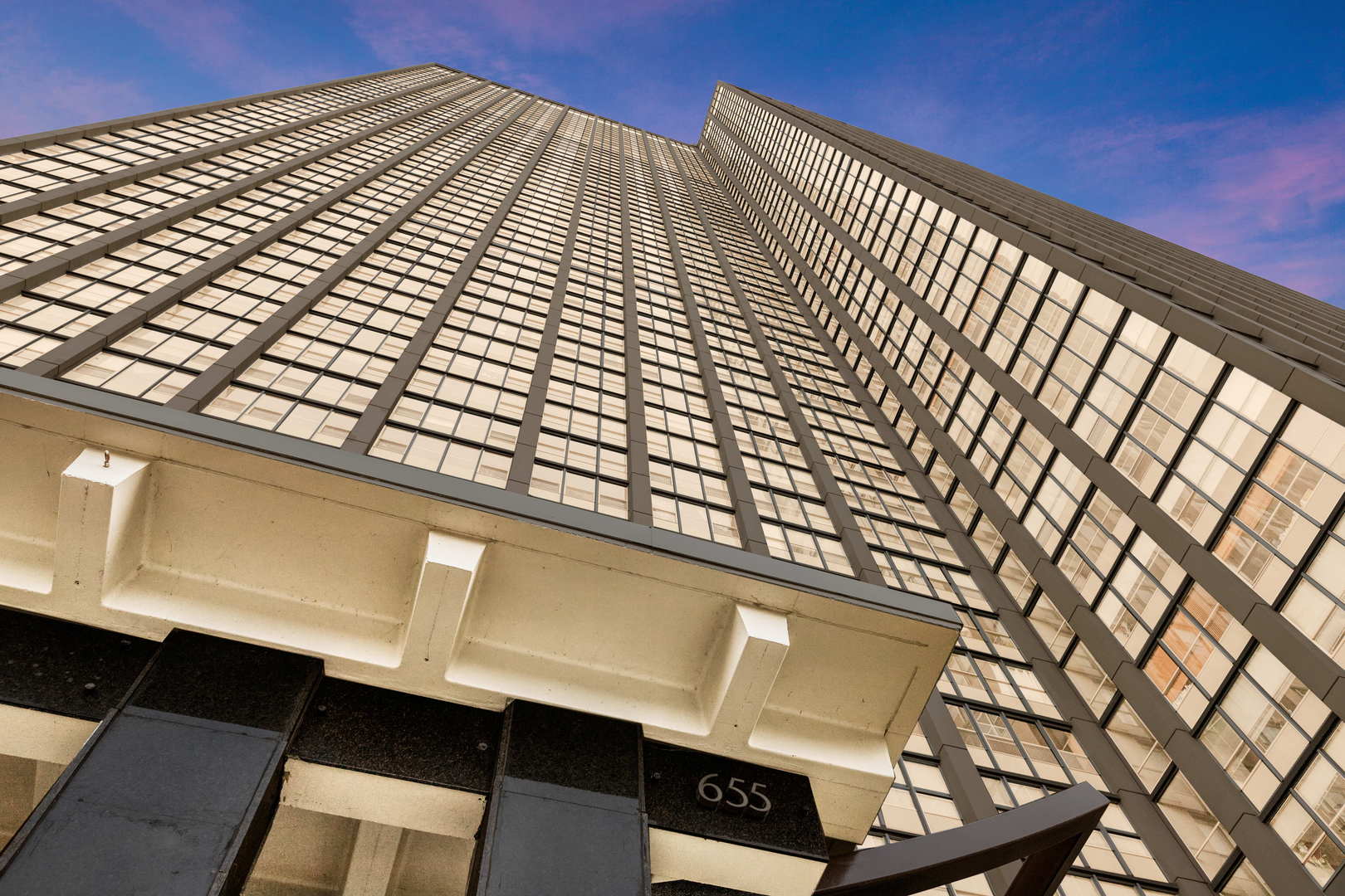 655 W Irving Park Road #2313, Chicago, IL