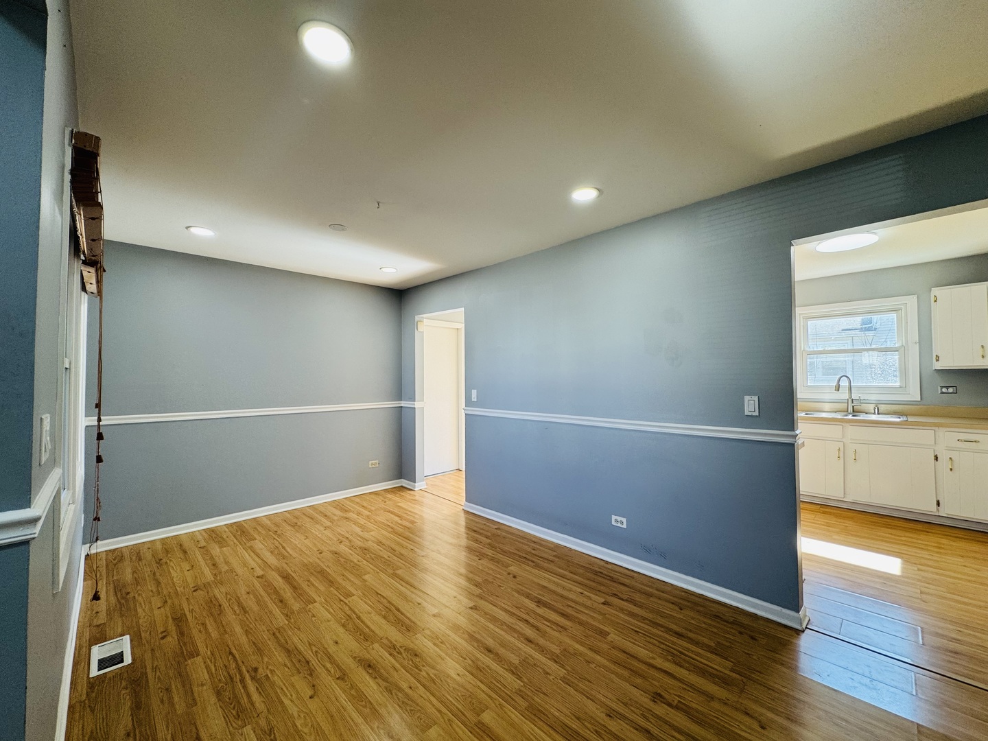 923 Daniels Court, Schaumburg, IL