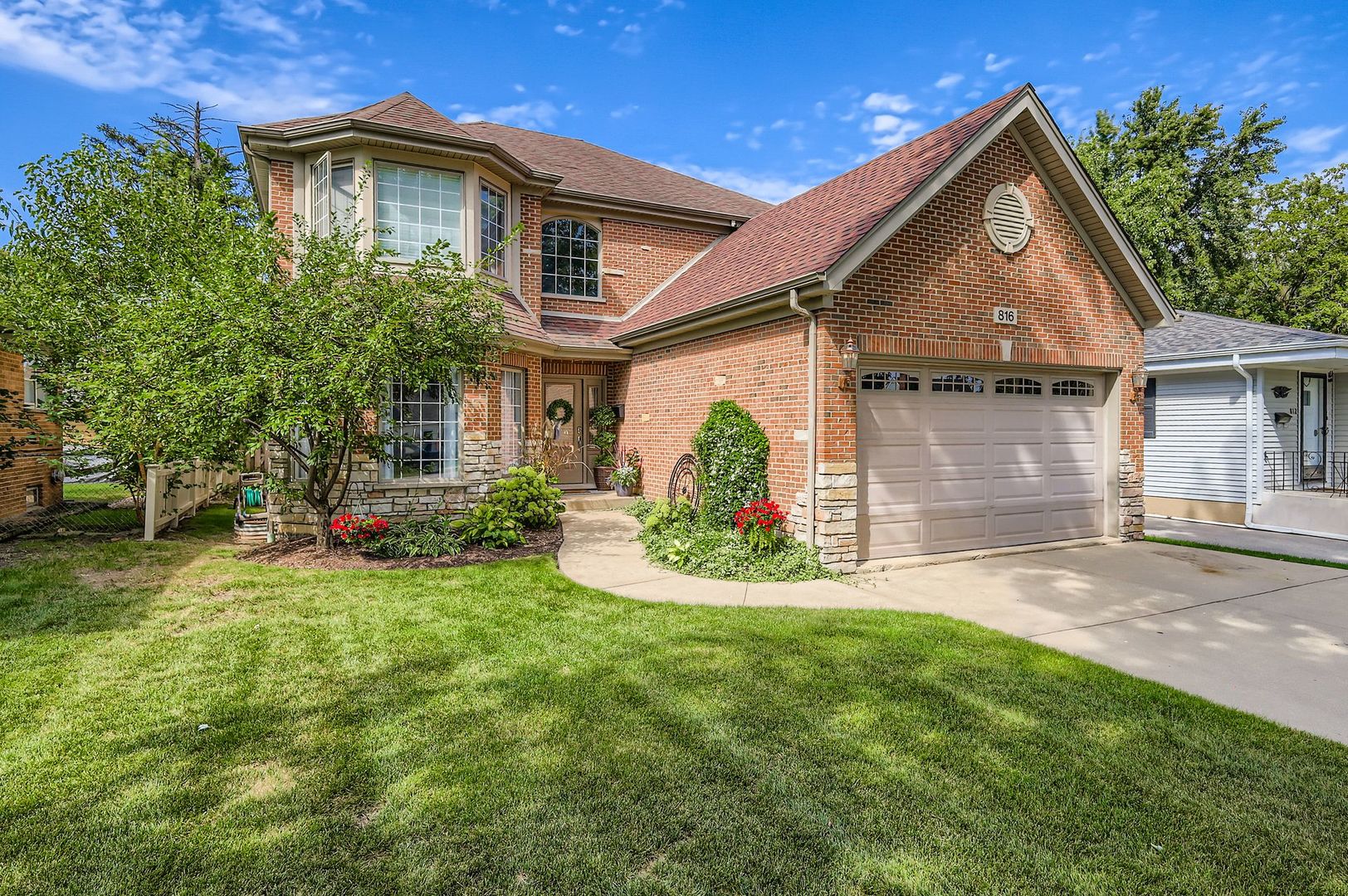 816 S Spring Road, Elmhurst, IL