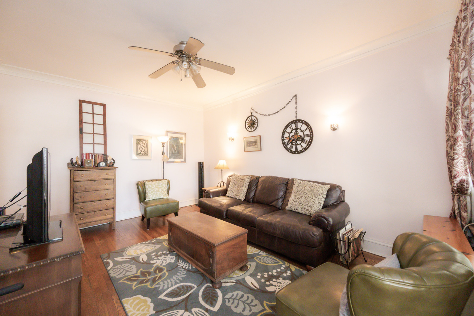 426 S Maple Avenue #2S, Oak Park, IL
