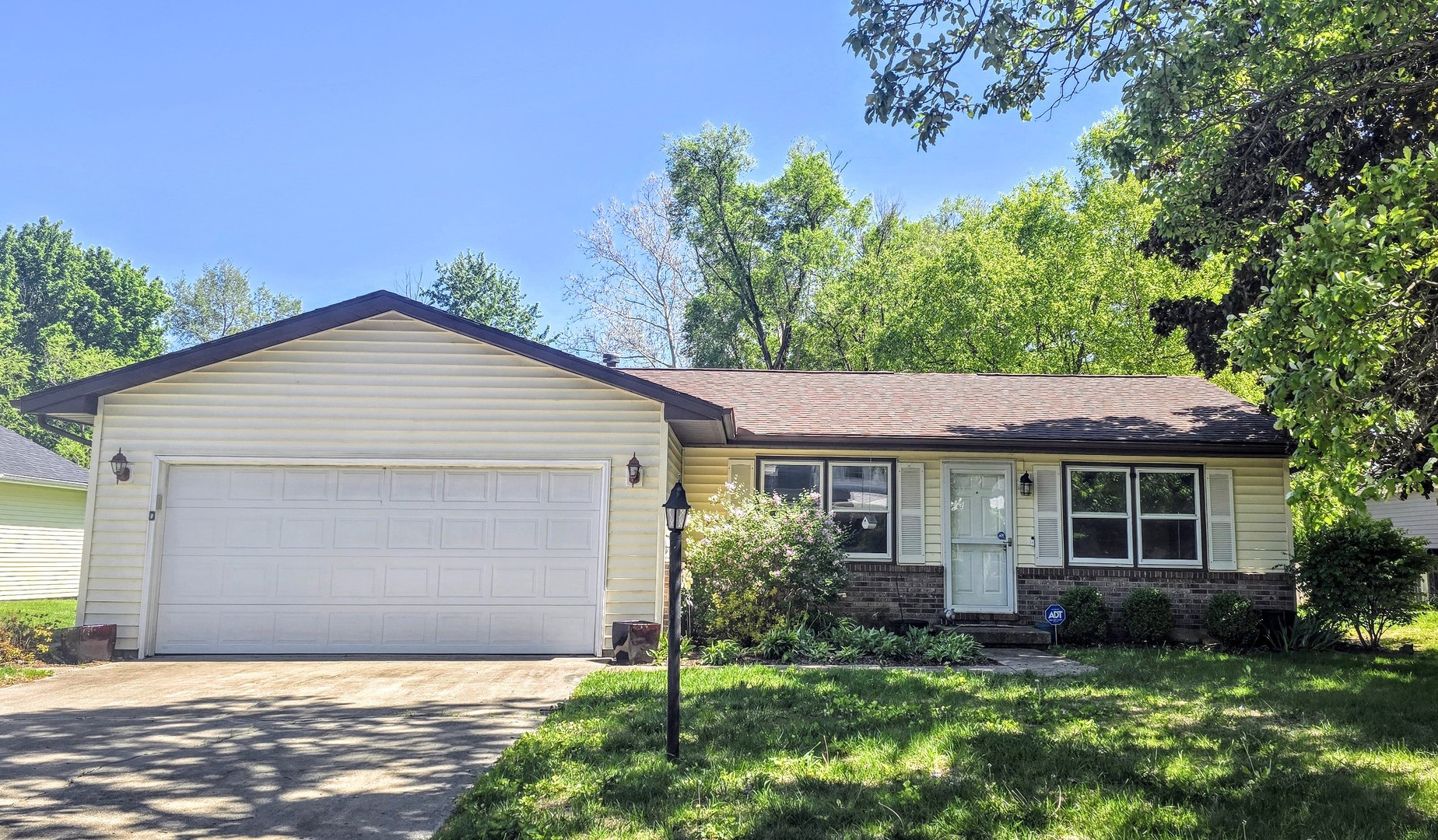 2509 Southwood Drive, Champaign, IL