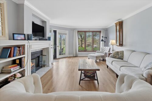 1163 Mistwood Court, Downers Grove, IL