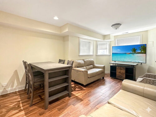 7611 N Sheridan Road #GS, Chicago, IL