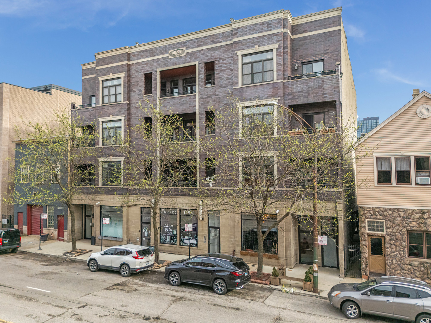 1359 W GRAND Avenue #2, Chicago, IL