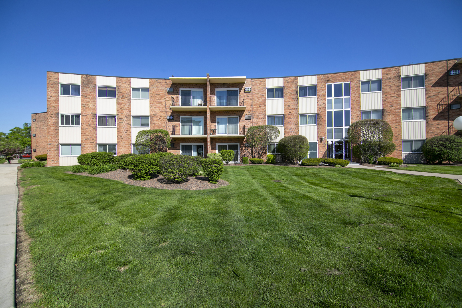 9724 S Karlov Avenue #105, Oak Lawn, IL