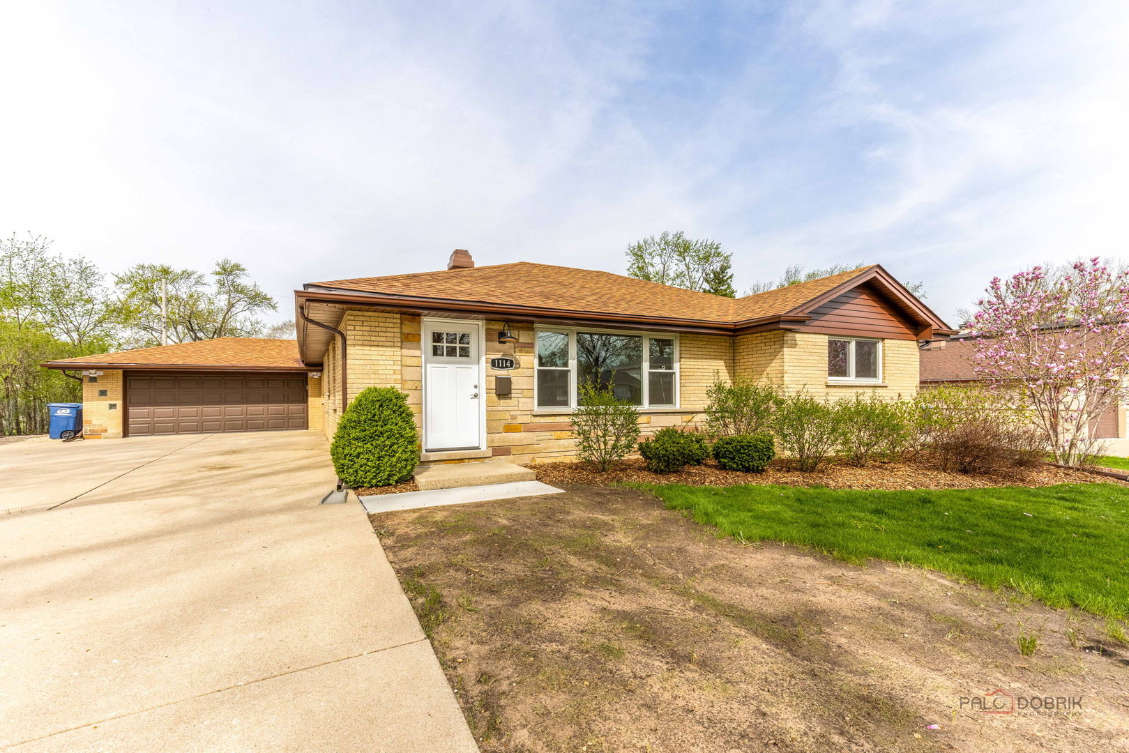 1114 Hewitt Drive, Des Plaines, IL