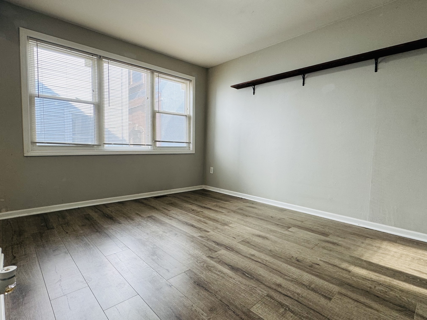 3154 S May Street, Chicago, IL